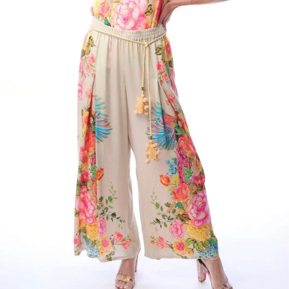 NWT ARATTA Earth Angels Pants - Beige with Rose Peacock Print - Size M - Picture 1 of 3